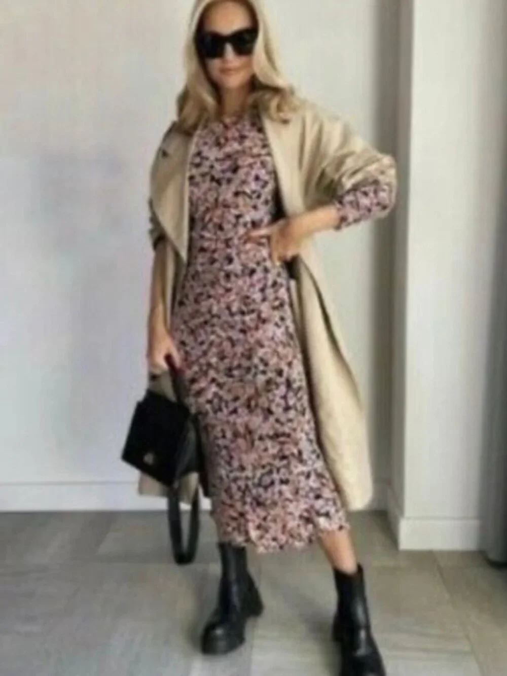 Zara Floral Ruched Midi Dress Puff Sleeve Blogger Favorite Black Pink Size Small - Picture 6 of 11